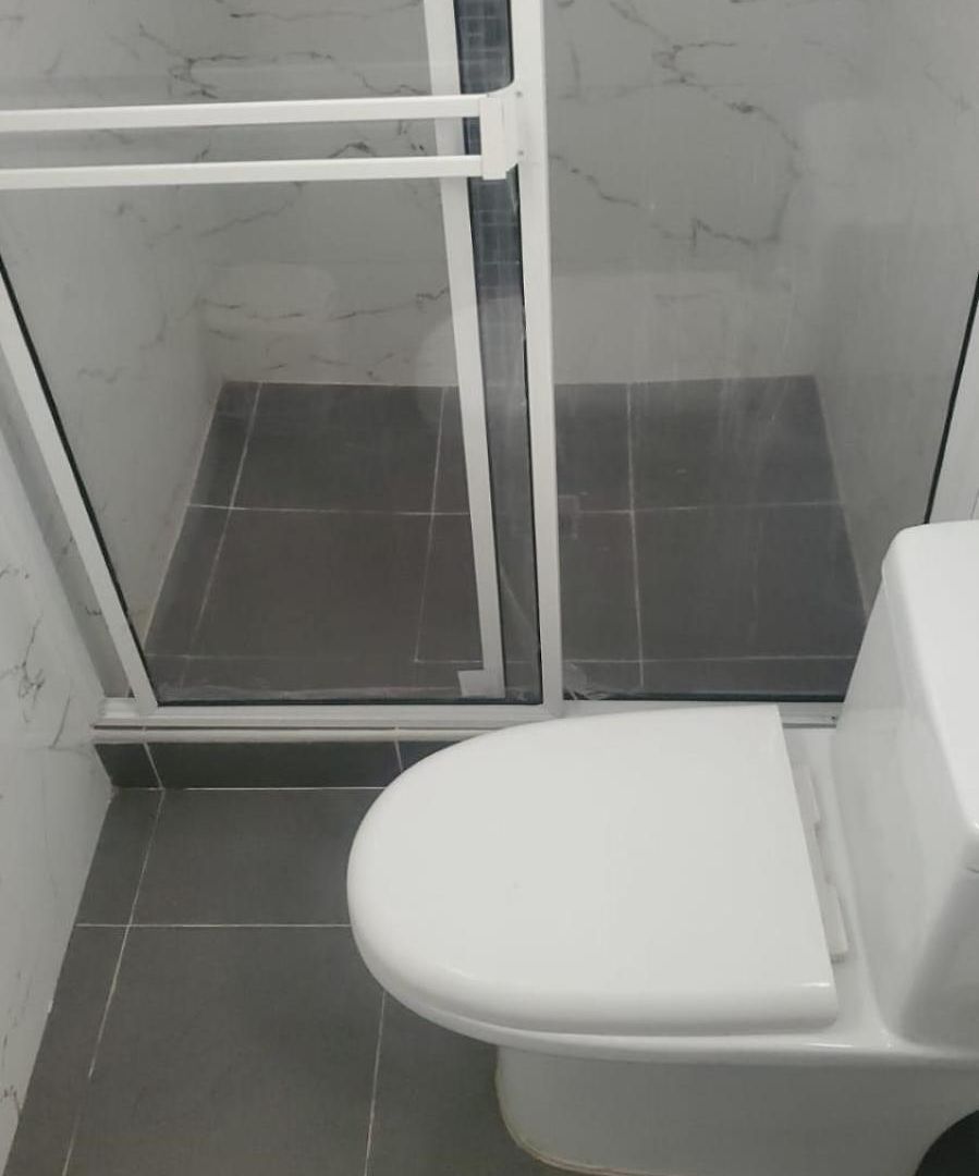 Hostal Y Cerca A Marbella