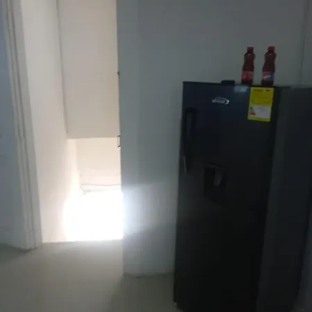 Y Cerca A Marbella *