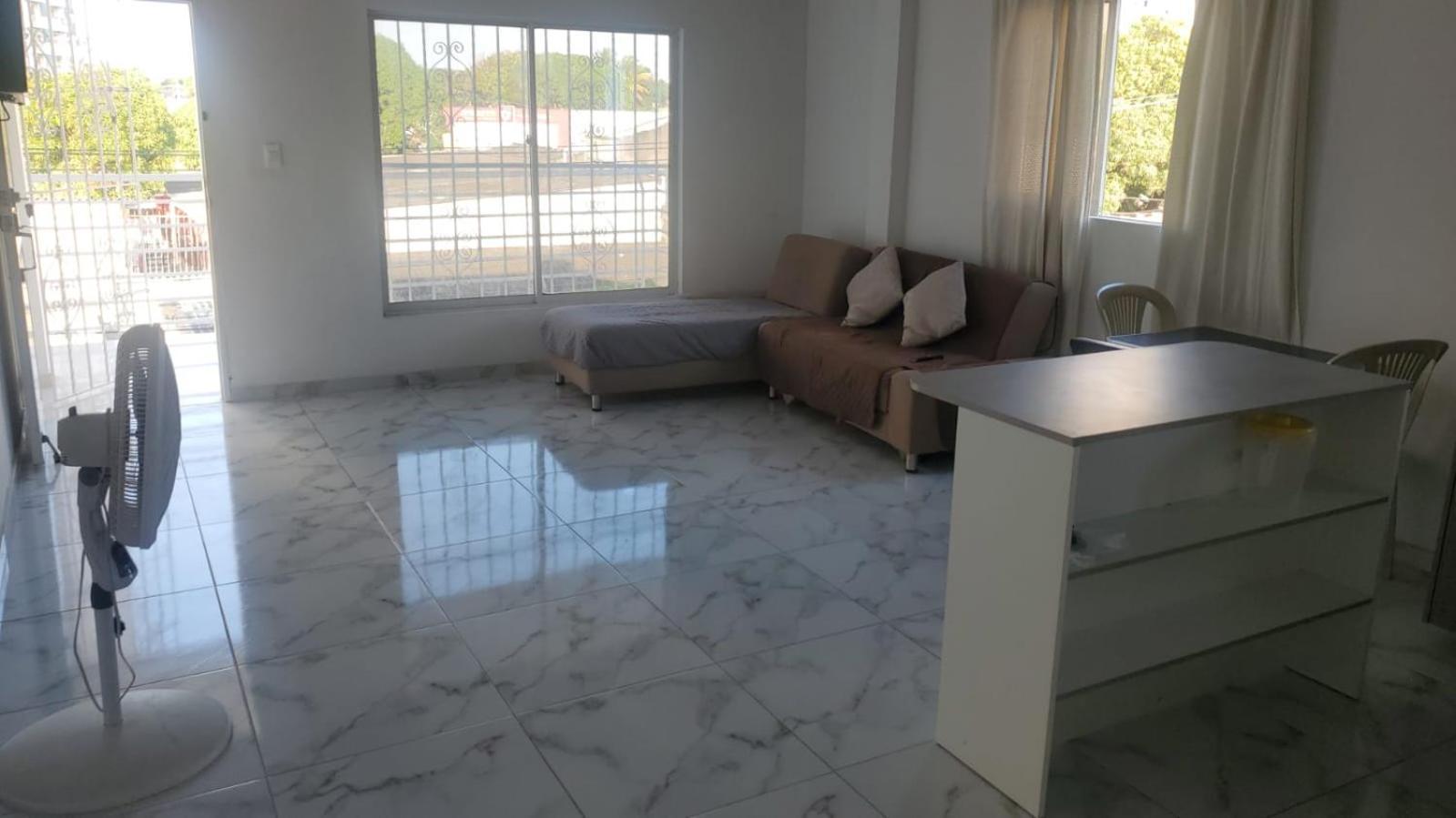 Y Cerca A Marbella * Cartagena